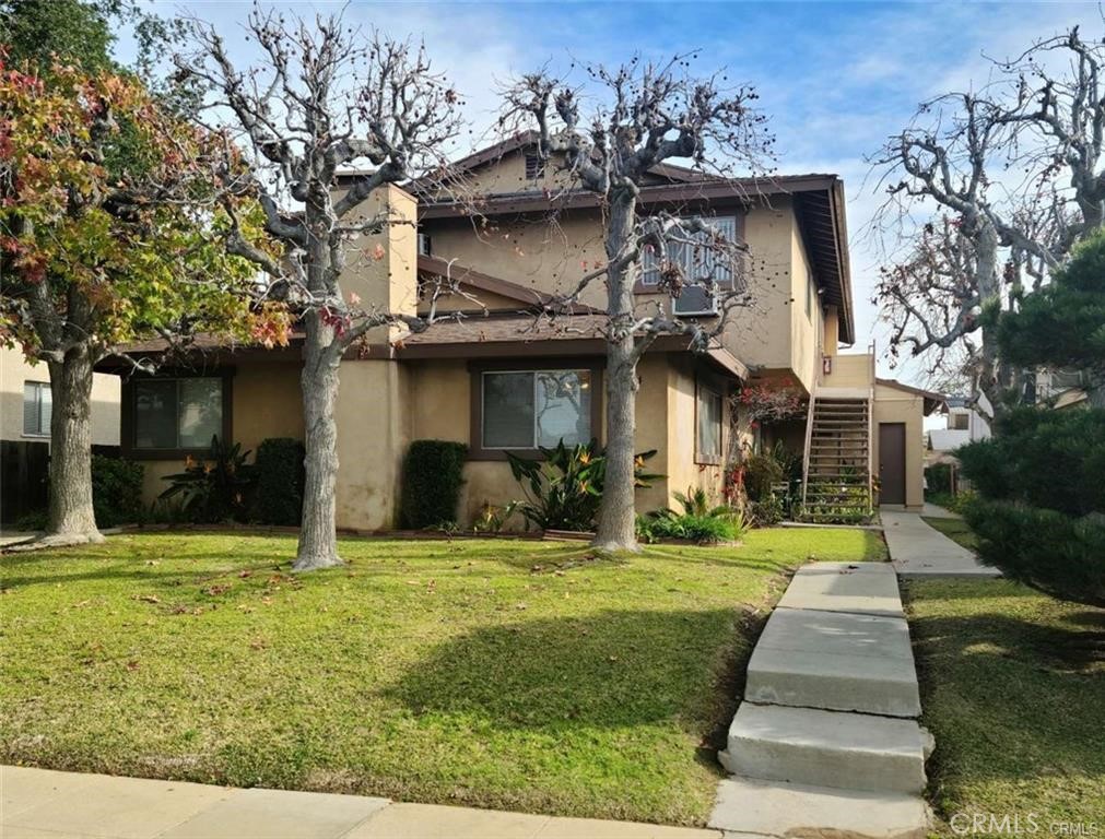 This three bedroom apartment is located in a very beautiful and desirable neighborhood in the city of Alhambra. This delightful unit has 3 bedrooms , 2 bathrooms with approximately 1,244 sq ft downstairs. This property comes with a single car garages with additional parking spaces on the big long driveway. The unit has its own separate electric, gas and water meters. There is coin operated laundry in the garage for greater convenience. It's excellent location and is very convenient to go to the markets, restaurants, parks, shopping, schools, Cal State LA, Granada Park, etc. Freemont Elementary School (7 out of 10) and Alhambra High School (8 out of 10). Must see!!! Don't miss this great opportunity to lease this fantastic apartment.