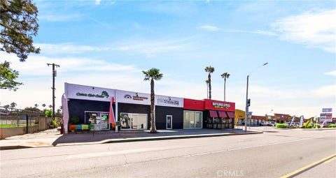 Photo of 401 S Magnolia AVE, Anaheim, CA 92804 (MLS # PW26161669)