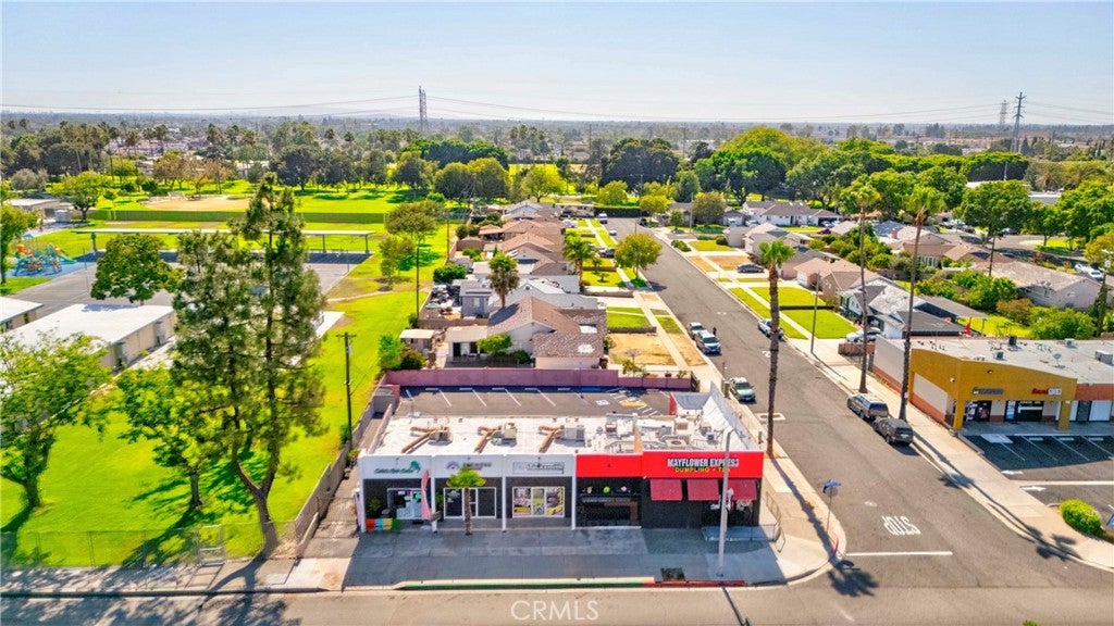 401 S Magnolia
