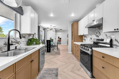 MLS: 219150170DA