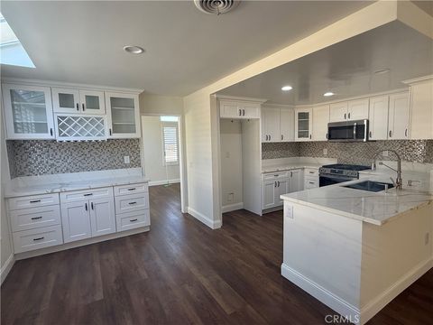 Photo of 2588 Diamond Dr, Chino Hills, CA 91709 (MLS # TR25242683)