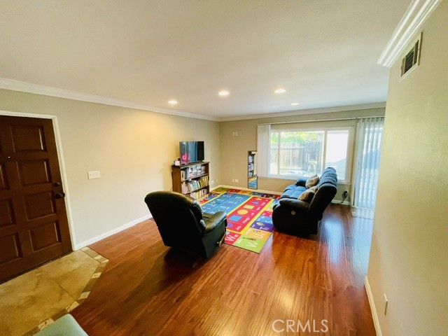 664 Driftwood Lane