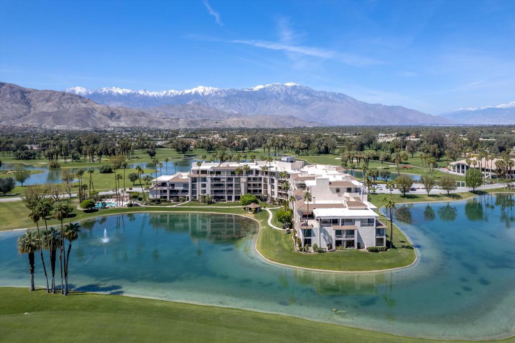 910 Island Drive 505