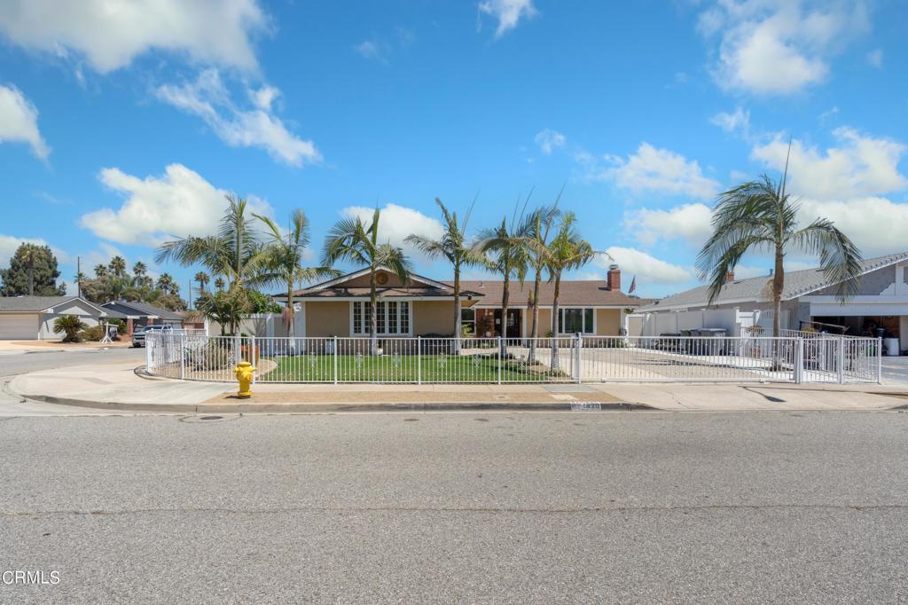 1820 Gallatin Place
