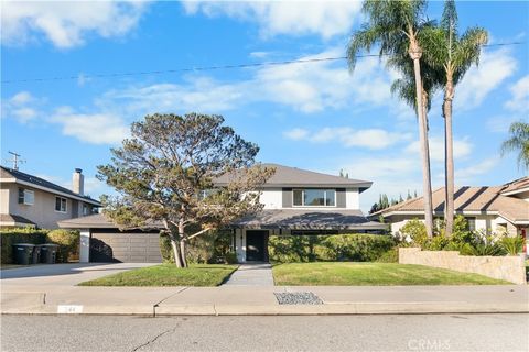 Photo of 244 S Violet Ln, Orange, CA 92869 (MLS # OC25275433)