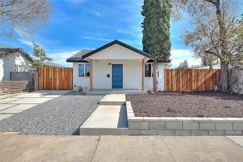 Photo of 4472 Forest St. St, Riverside, CA 92507 (MLS # CV26042944)