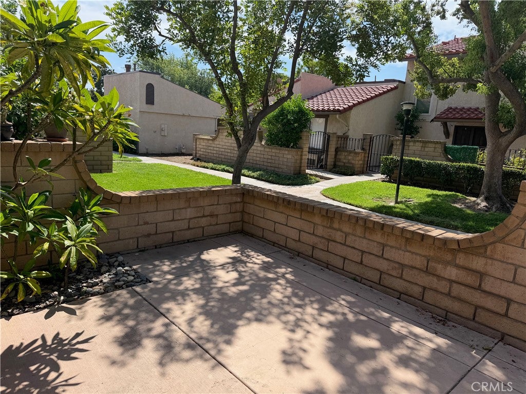 9827 Ladera Court