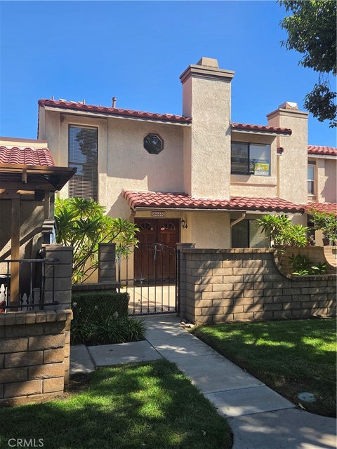 Photo of 9827 Ladera Court, Rancho Cucamonga, CA 91730 (MLS # HD26190586)