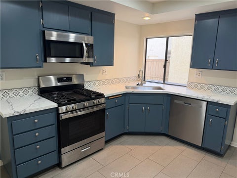 Photo of 9827 Ladera Court, Rancho Cucamonga, CA 91730 (MLS # HD26190586)