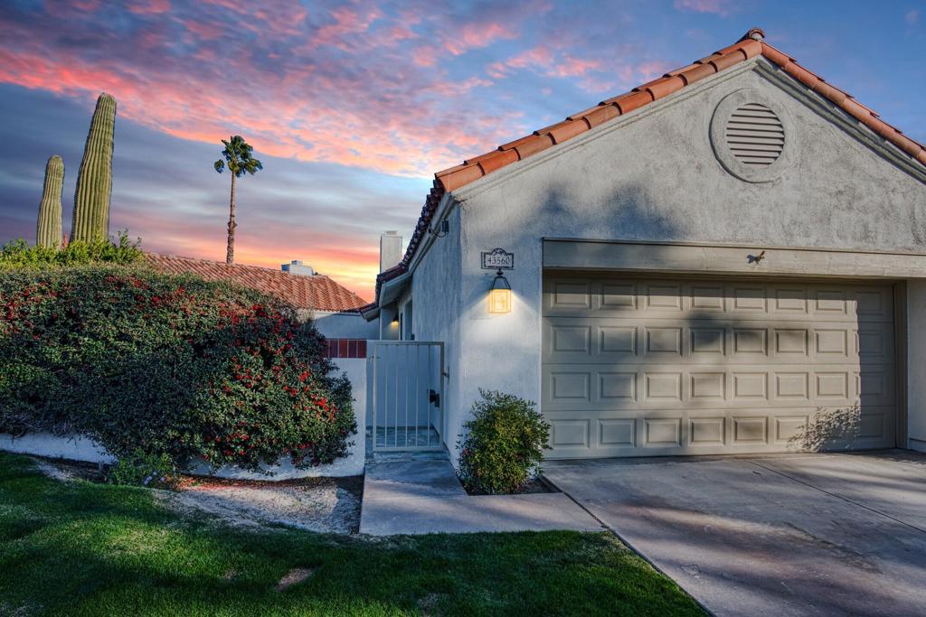 Desert Breezes - Residential