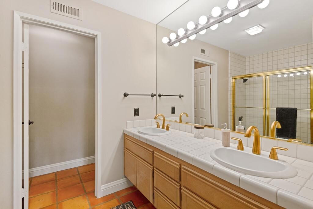 Desert Breezes - Residential