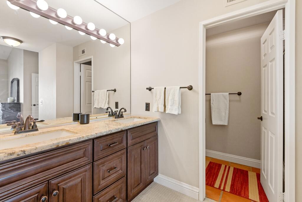 Desert Breezes - Residential