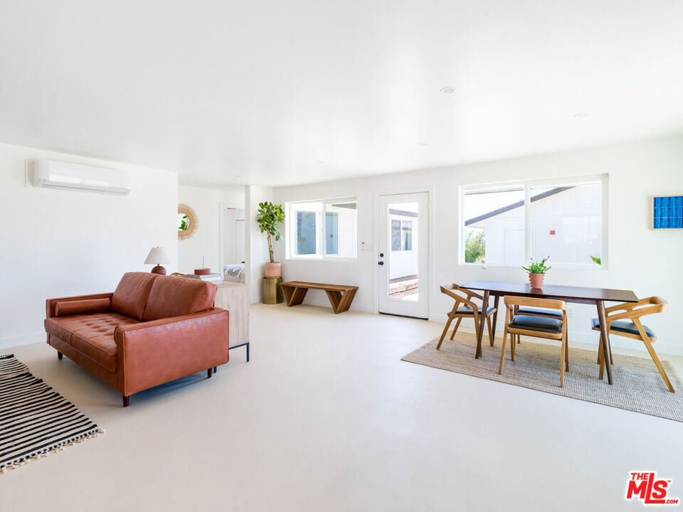 2677 Comer Lane
