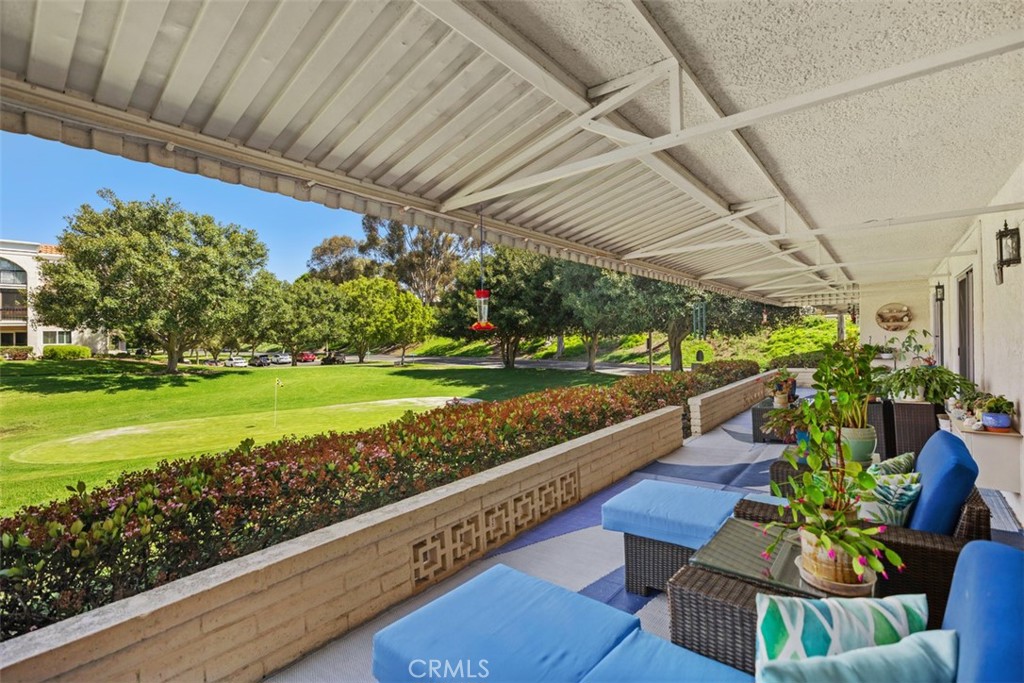 5472 Paseo Del Lago E B