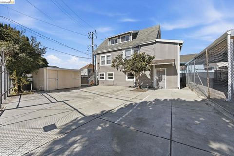 Photo of 5334 E 10th St, Oakland, CA 94601 (MLS # 41128287)