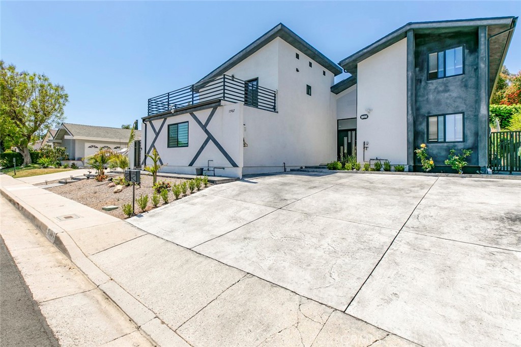 17465 Tuscan Drive