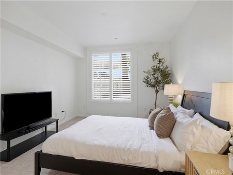 Tiny photo for 4234 Tradewinds Drive, Oxnard, CA 93035 (MLS # SR26012028)