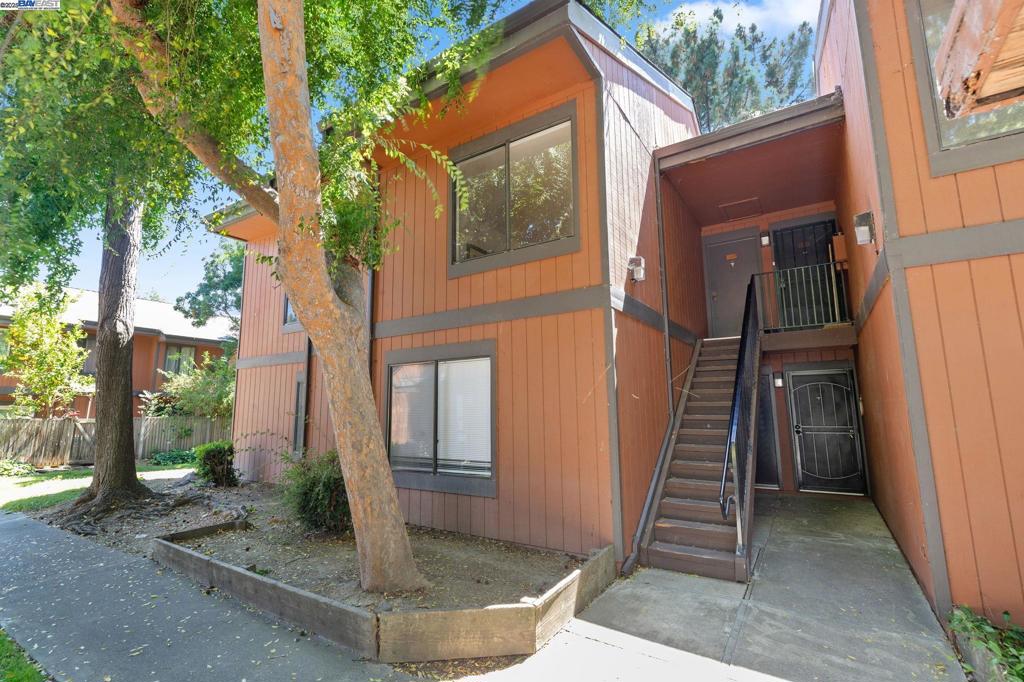 3-Bedroom End Unit Near Historic Niles District - Welcome to this roomy 3-bedroom, 2-bath condo located on the desirable second floor in a quiet end unit. With new paint, updated kitchen cabinets, and new floors throughout, this home offers a well-designed layout, a private balcony perfect for relaxing, and the convenience of an in-unit laundry closet. Enjoy a full suite of community amenities including a sparkling pool, clubhouse, and playground—ideal for both entertaining and everyday living. Nestled just minutes from the charming and historic Niles District, you'll love being close to unique shops and local restaurants. Whether you're a first-time buyer or looking for a home with a little extra room, this updated condo offers comfort, convenience, and a vibrant neighborhood lifestyle.