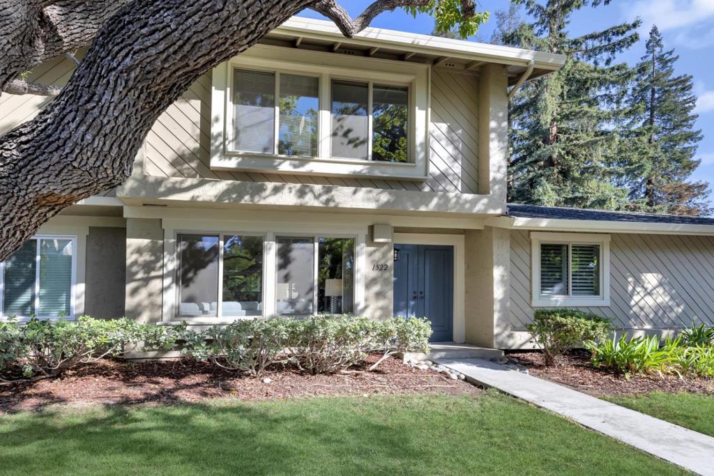 This 3 bedroom, 2.5 bathroom, and 1,470 sq. ft. townhome is located on the border of Willow Glen & Campbell. The open and spacious floor plan includes new LVP floors and carpet with new baseboards and all new interior paint. Bedrooms are spacious including closet organizers and new mirrored closet doors. The home has been meticulously maintained throughout the years. The kitchen has chic quartz counters, stainless steel sink, bar seating and recessed lights. The exterior has a private courtyard and the community has a pool and hot tub. Willow Glen hosts 30 public schools rated good and higher by GreatSchools and has 17 private and charter schools. The townhome is close to light rail, major commute routes, Silicon Valley Tech firms, the Los Gatos Trail, St. Elizabeth Park, and dozens of grocery stores, cafes, and restaurants. Plan to come by and see this wonderful property today!