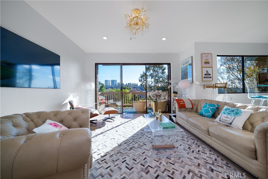 67 Sea Island Drive