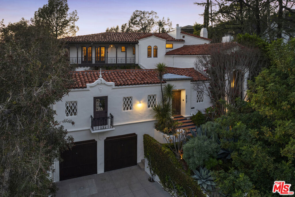 2417 NOTTINGHAM Avenue