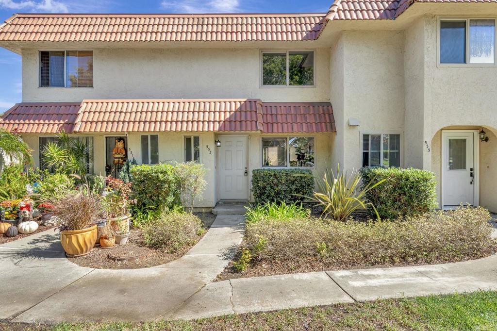 Welcome Home! From the moment you walk in you are greeted with an airy and open floorplan that leads out to your private patio. This unit has many upgrades including Bamboo Floors, updated kitchen and bathrooms along with a full sized Washer and Dryer. This condo is conveniently located with easy access to Hwy 78, walking distance to shopping, restaurants and there's a nearby world class BMX bike park.