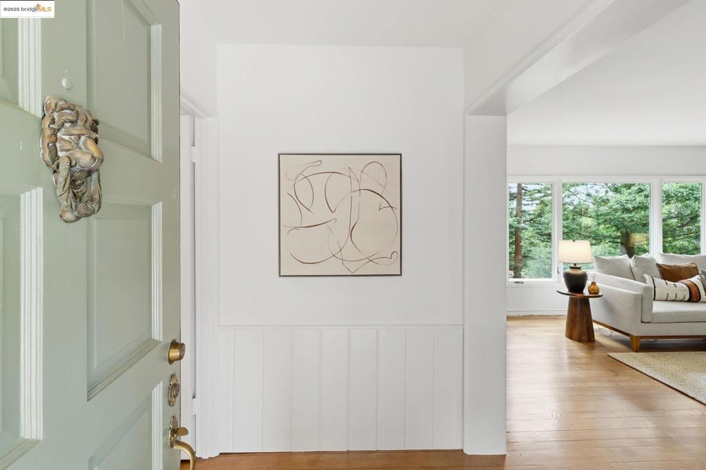 MONTCLAIR - Residential
