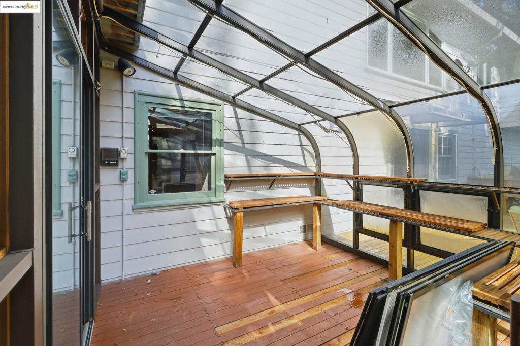 MONTCLAIR - Residential