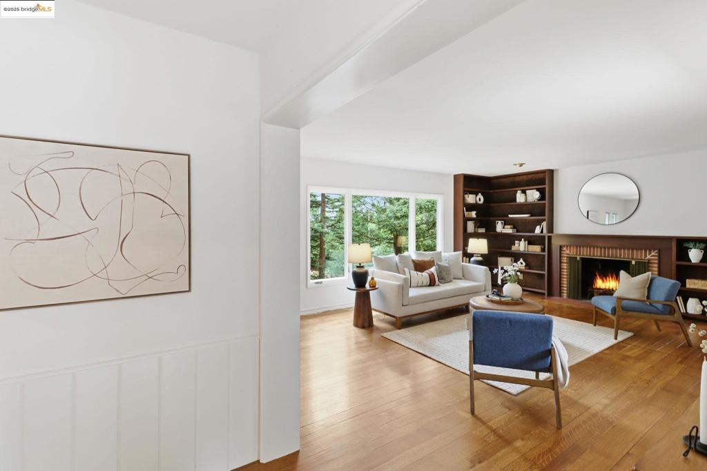 MONTCLAIR - Residential