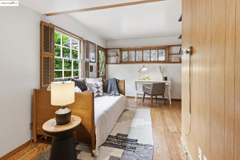 MONTCLAIR - Residential