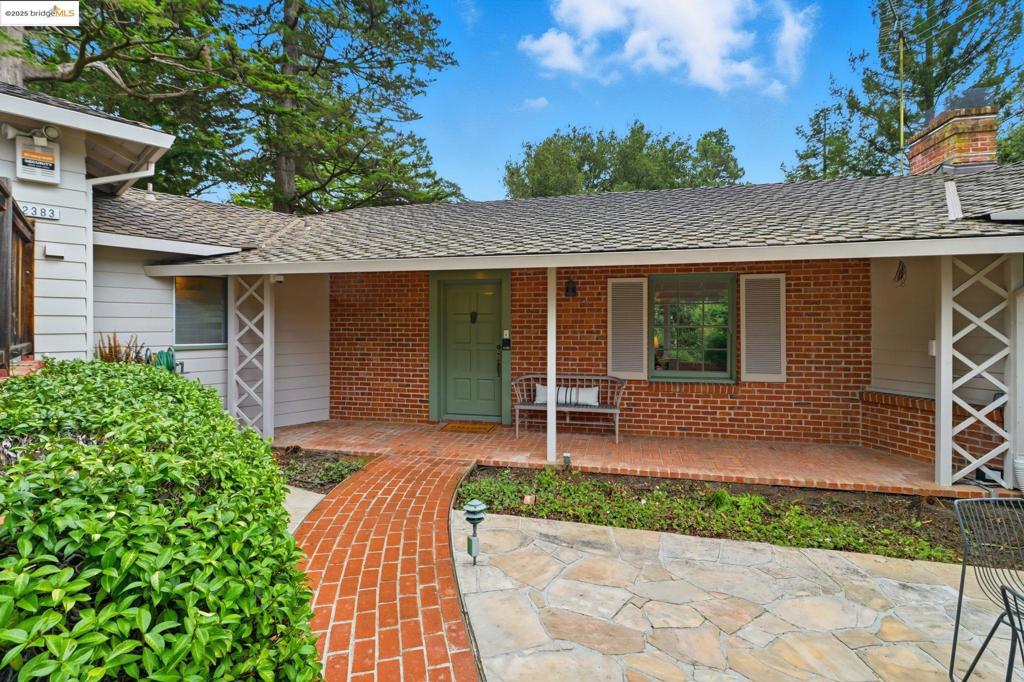 MONTCLAIR - Residential