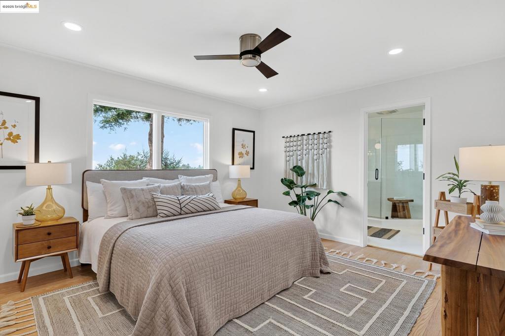 MONTCLAIR HILLS - Residential