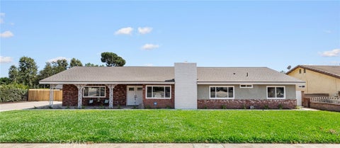Photo of 4565 Grand Avenue AVE, Montclair, CA 91763 (MLS # CV26111128)