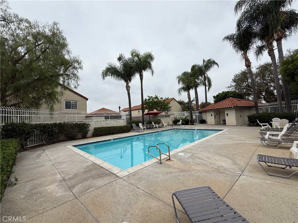 Las Palmas (BLP) - Residential Lease