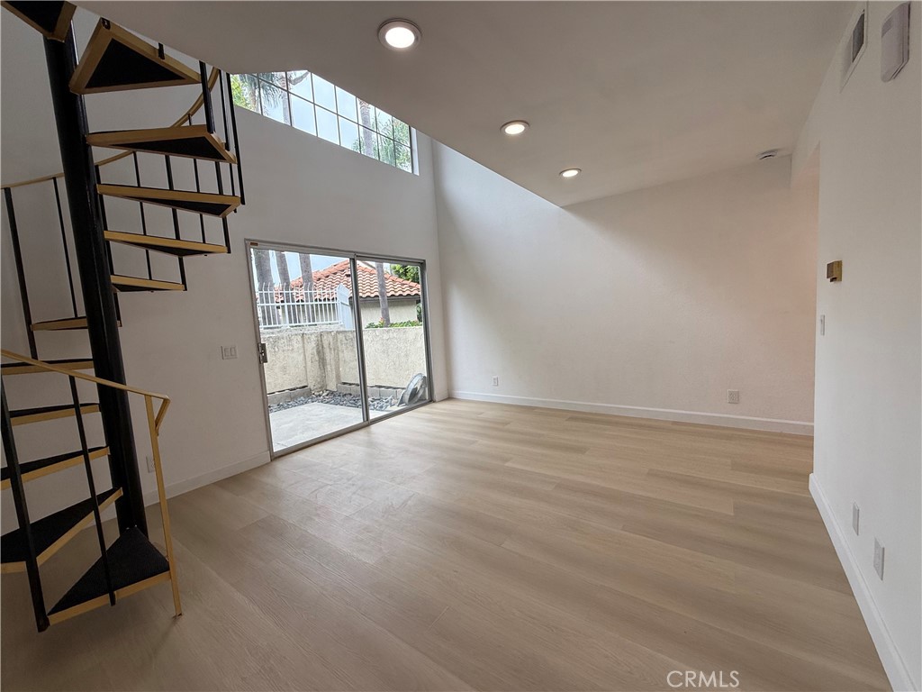 Las Palmas (BLP) - Residential Lease