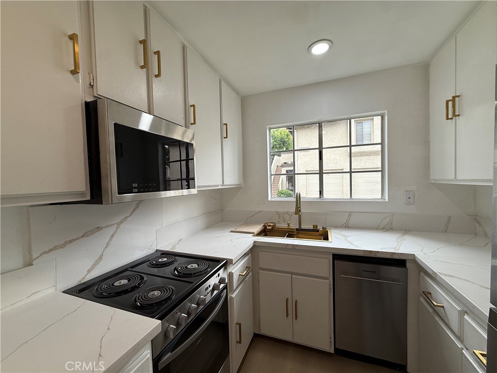 Las Palmas (BLP) - Residential Lease