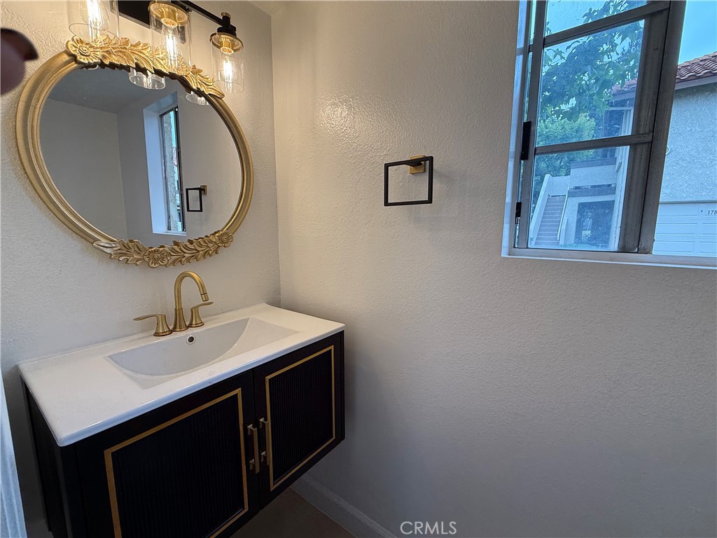 Las Palmas (BLP) - Residential Lease