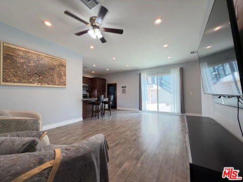 Photo of 10407 Wilsey Avenue, Tujunga, CA 91042 (MLS # 26999735)