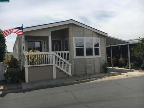 Photo of 315 Via Valencia, Pacheco, CA 94553 (MLS # 41144353)
