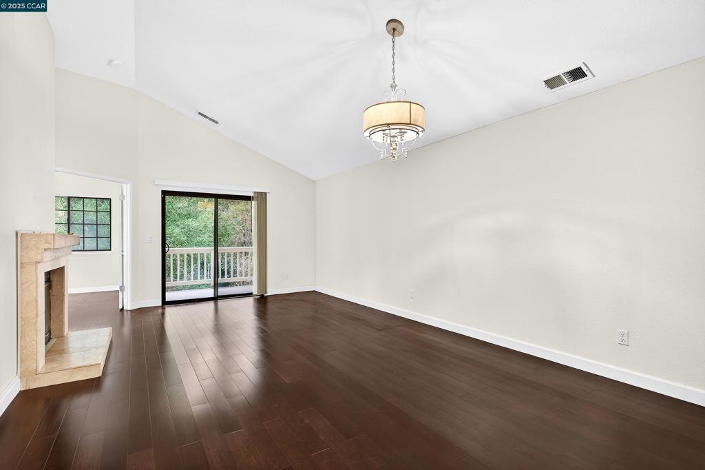 DEVONWOOD - Residential Lease