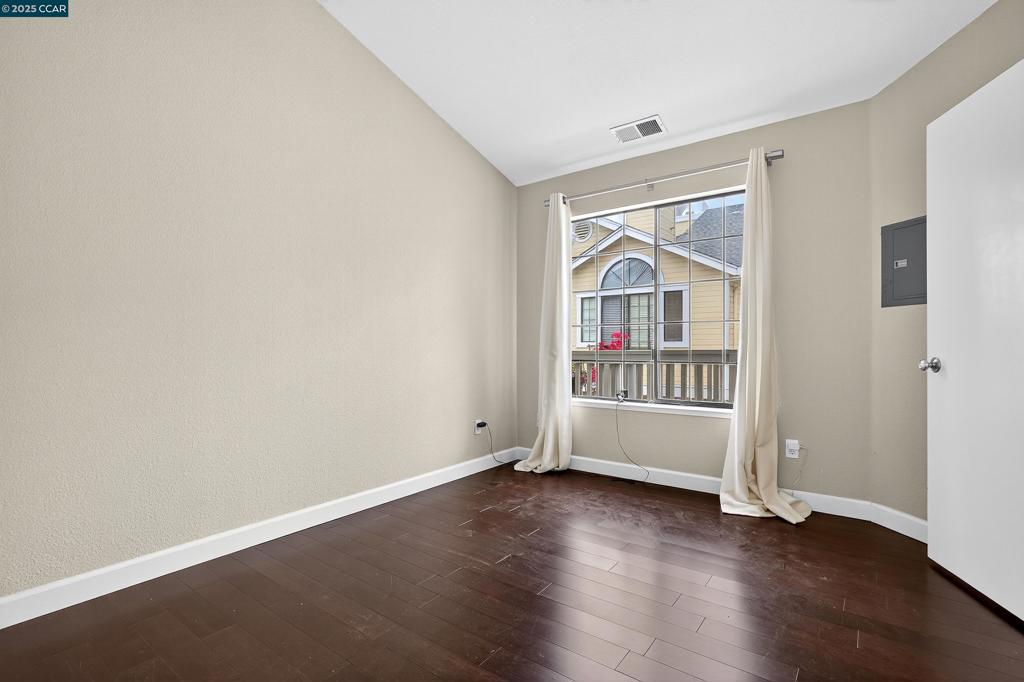 DEVONWOOD - Residential Lease