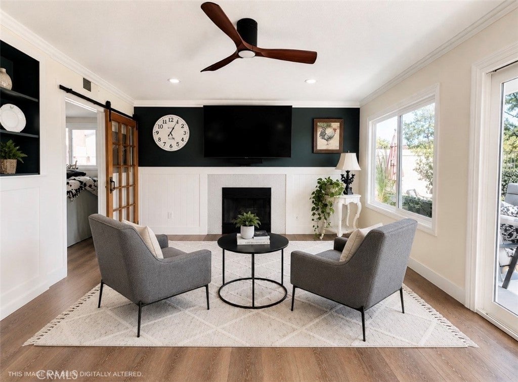 14 Helmcrest