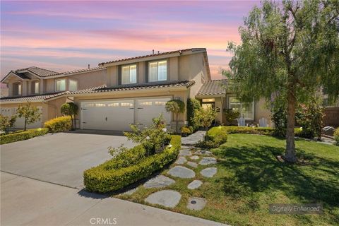 Photo of 14 Helmcrest, Aliso Viejo, CA 92656 (MLS # OC26136008)