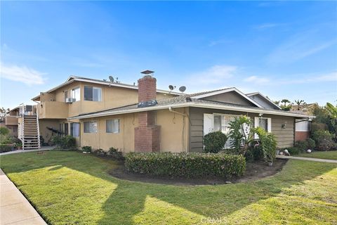 Photo of 3110 Ginger Avenue #C, Costa Mesa, CA 92626 (MLS # NP26042265)