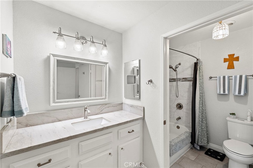21 Misty Creek, Laguna Hills CA 92653 - Photo 11