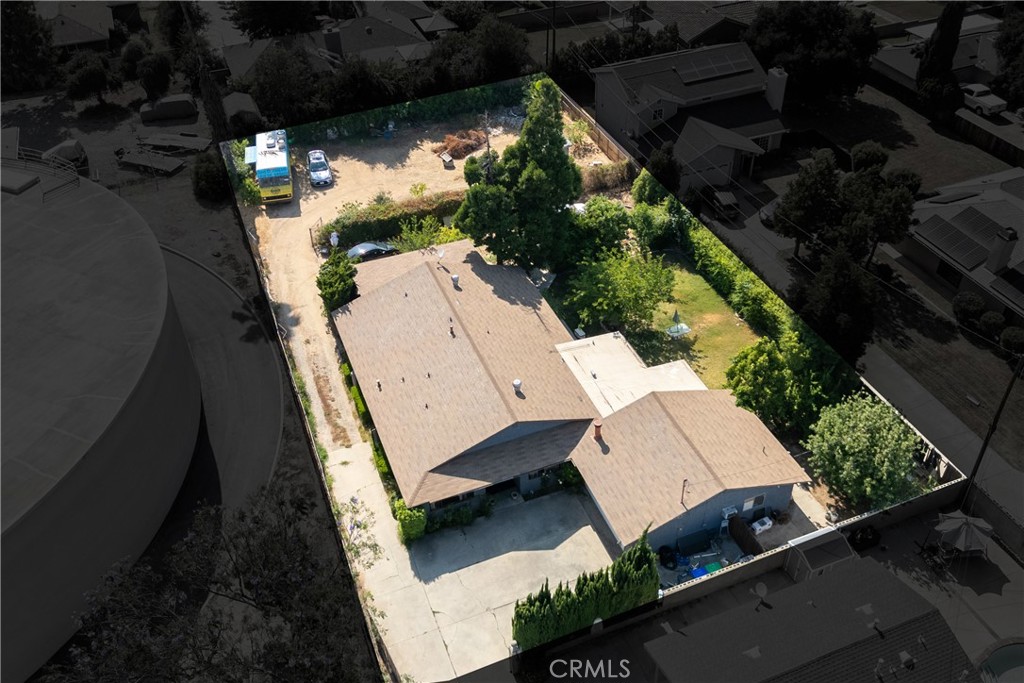 4421 N Sunflower Avenue
