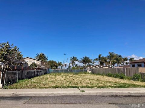 1432 Buena Street Oceanside CA 92058