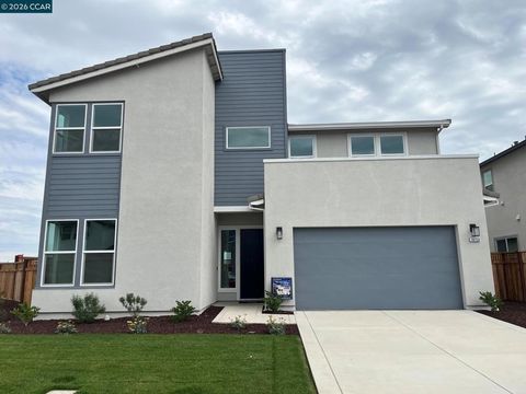 Photo of 16150 Cartman Court Ct, Lathrop, CA 95330 (MLS # 41141498)