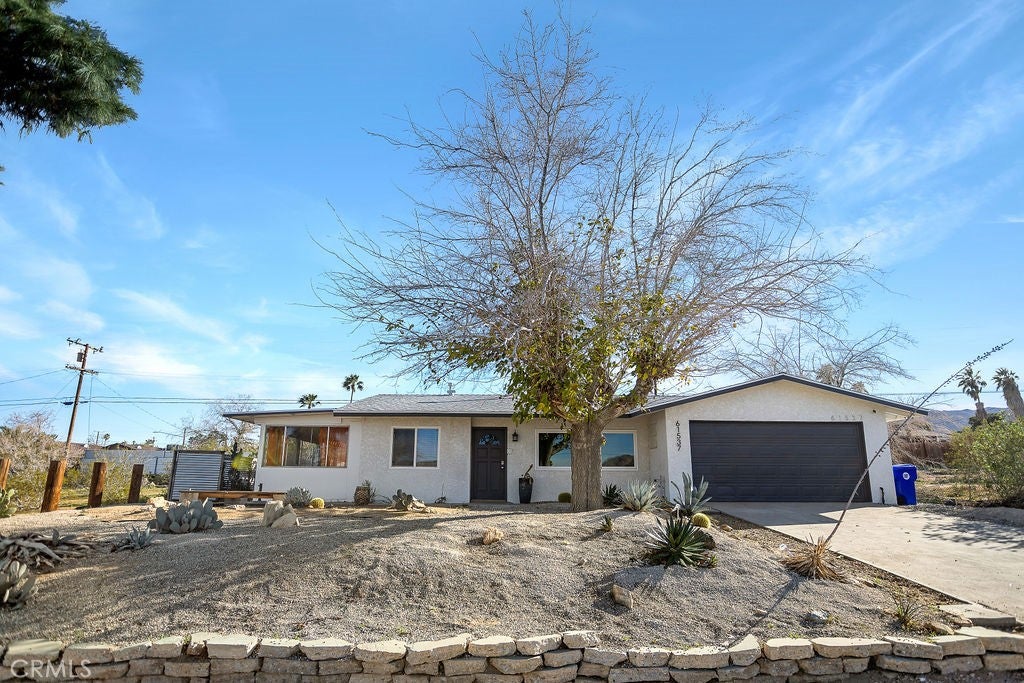 61537 Valley View Drive