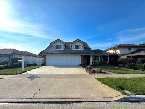 15781 Clarendon Westminster CA 92683